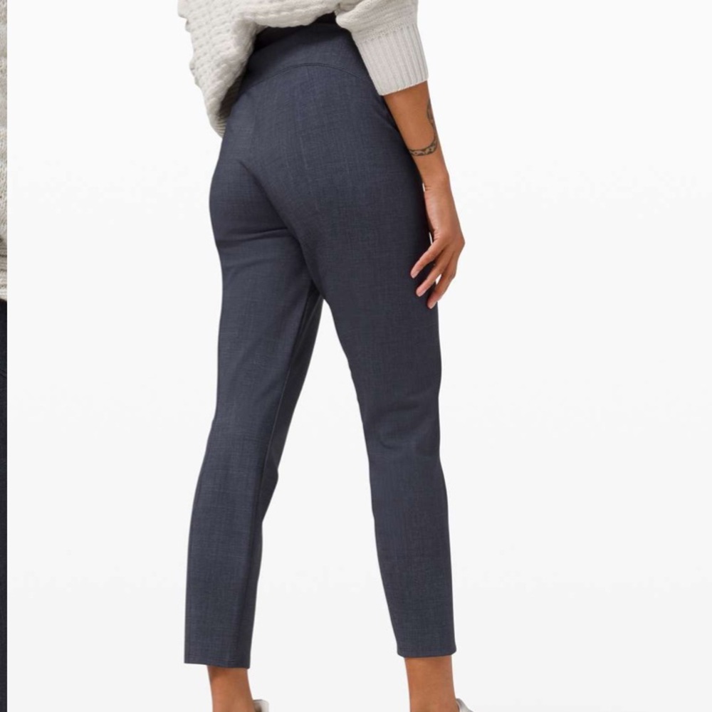 Lululemon Here to There High-Rise Crop Size 2